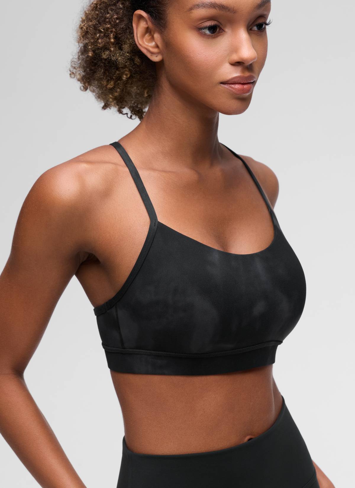 CRZ YOGA Women's Yoga Light Support Butterluxe Sports Bra Y back Black Tie Dye Flowers