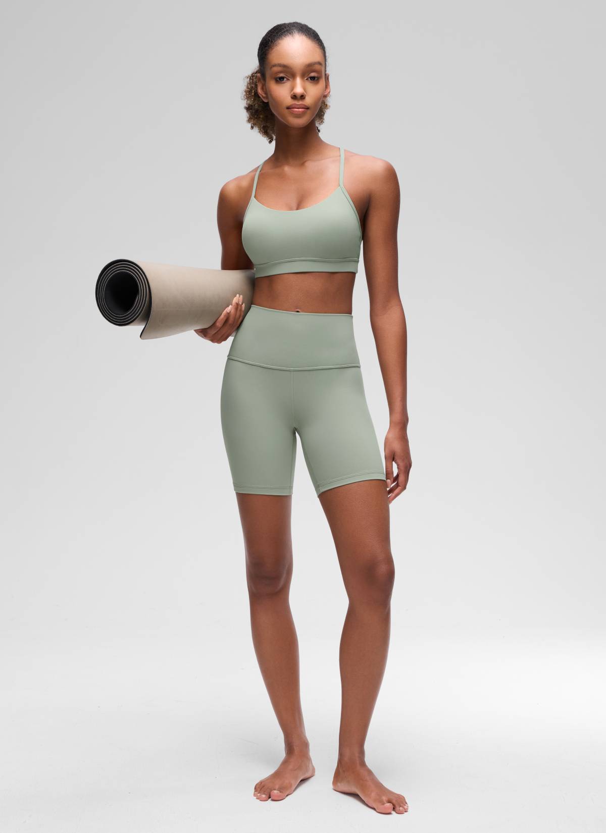 CRZ YOGA Women's Yoga Light Support Butterluxe Sports Bra Y back Green Palm Court @model_info:Patrica