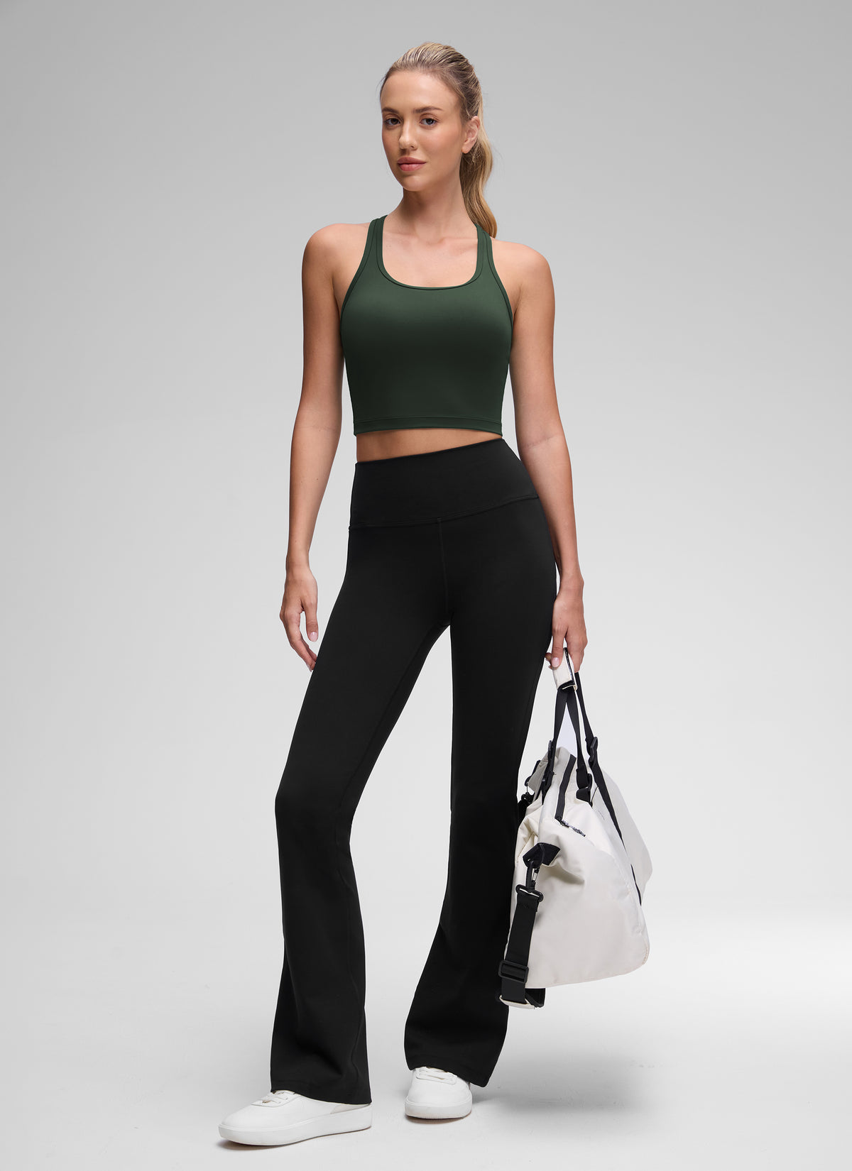 CRZ YOGA Women's Yoga Low support Butterluxe Scoop Neck Bra Y-Back Legend Green @model_info:Anna