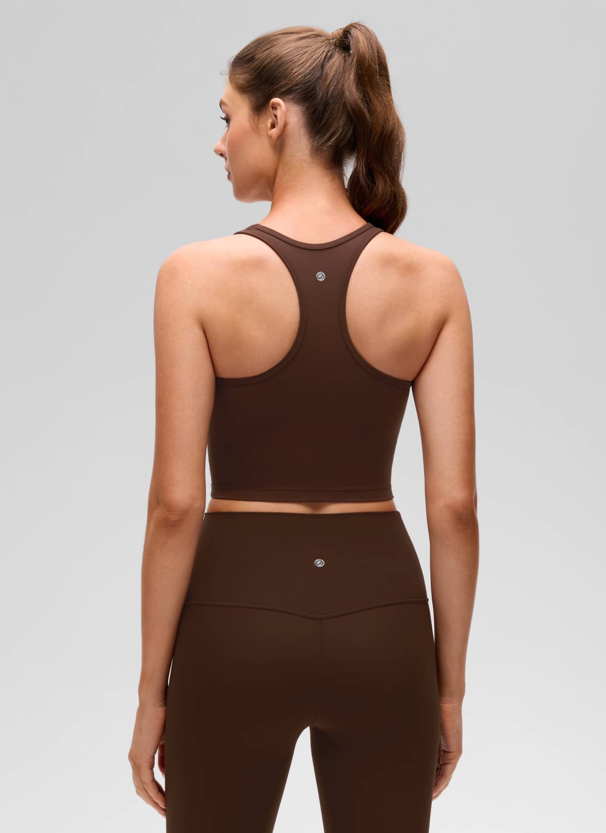 CRZ YOGA Women's Yoga Low support Butterluxe Scoop Neck Bra Y-Back Lava Brown @model_info:Gelya