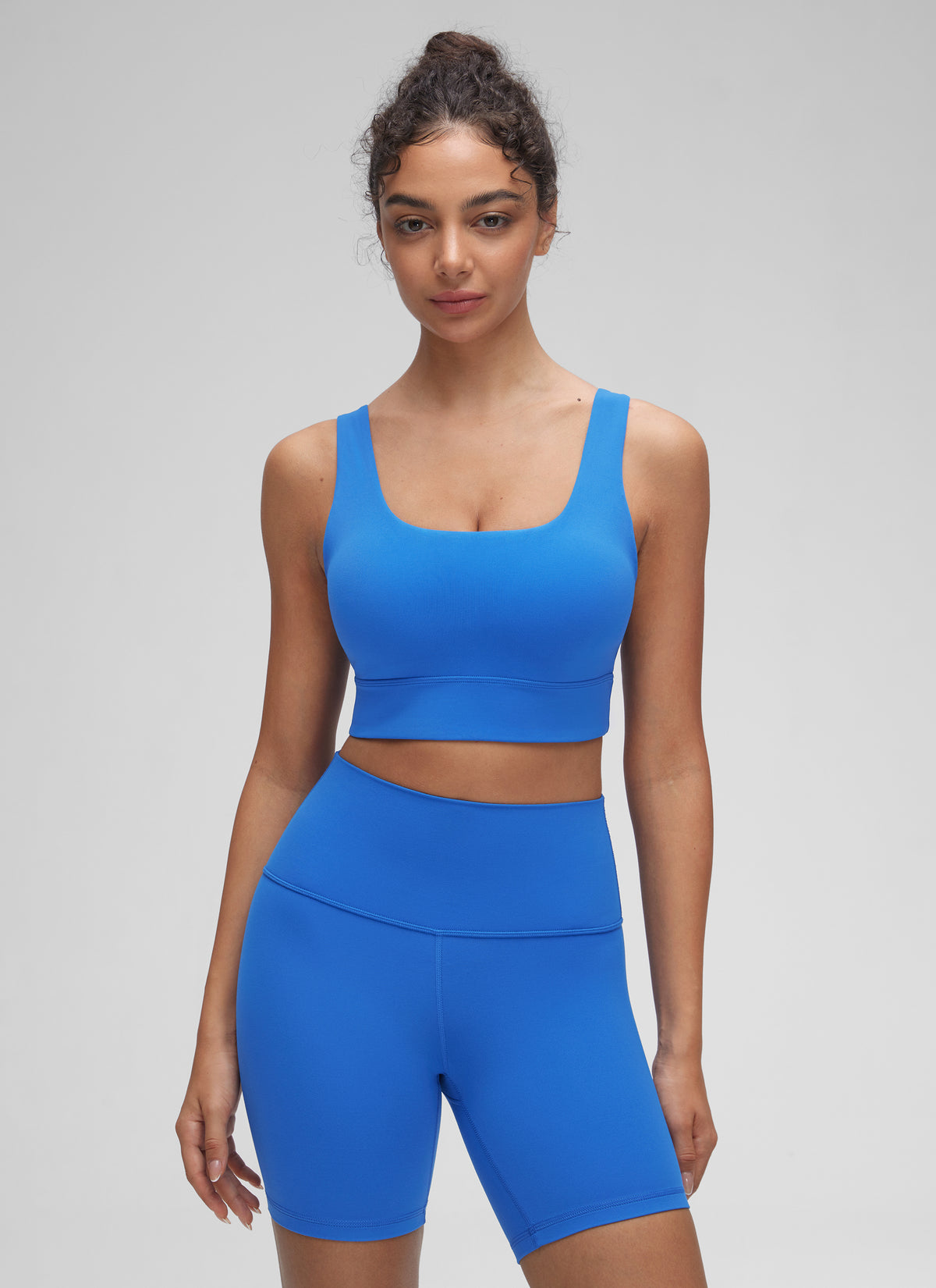 CRZ YOGA Women's Yoga Low Support Butterluxe Sport Bra U Back Longline Sparkle Blue @model_info:Anano