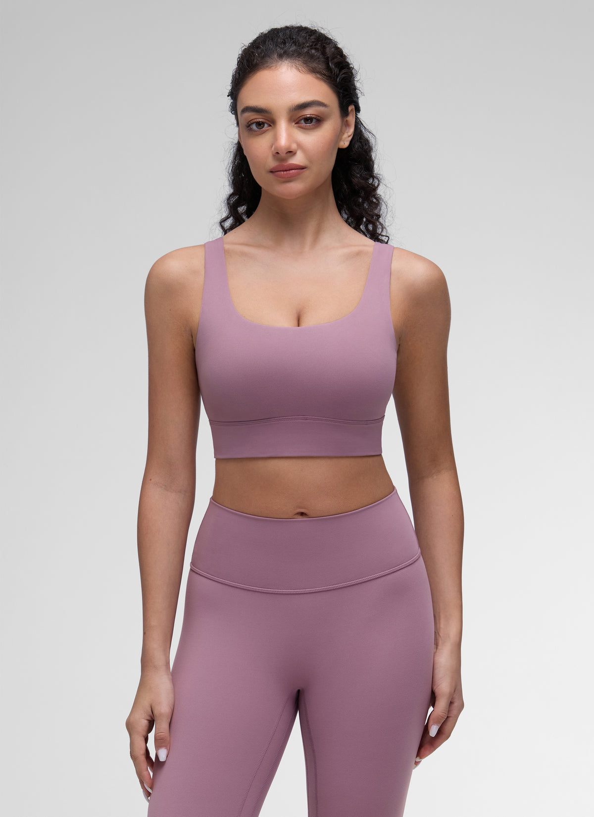 CRZ YOGA Women's Yoga Low Support Butterluxe Sport Bra U Back Longline Light Lavender @model_info:Anano