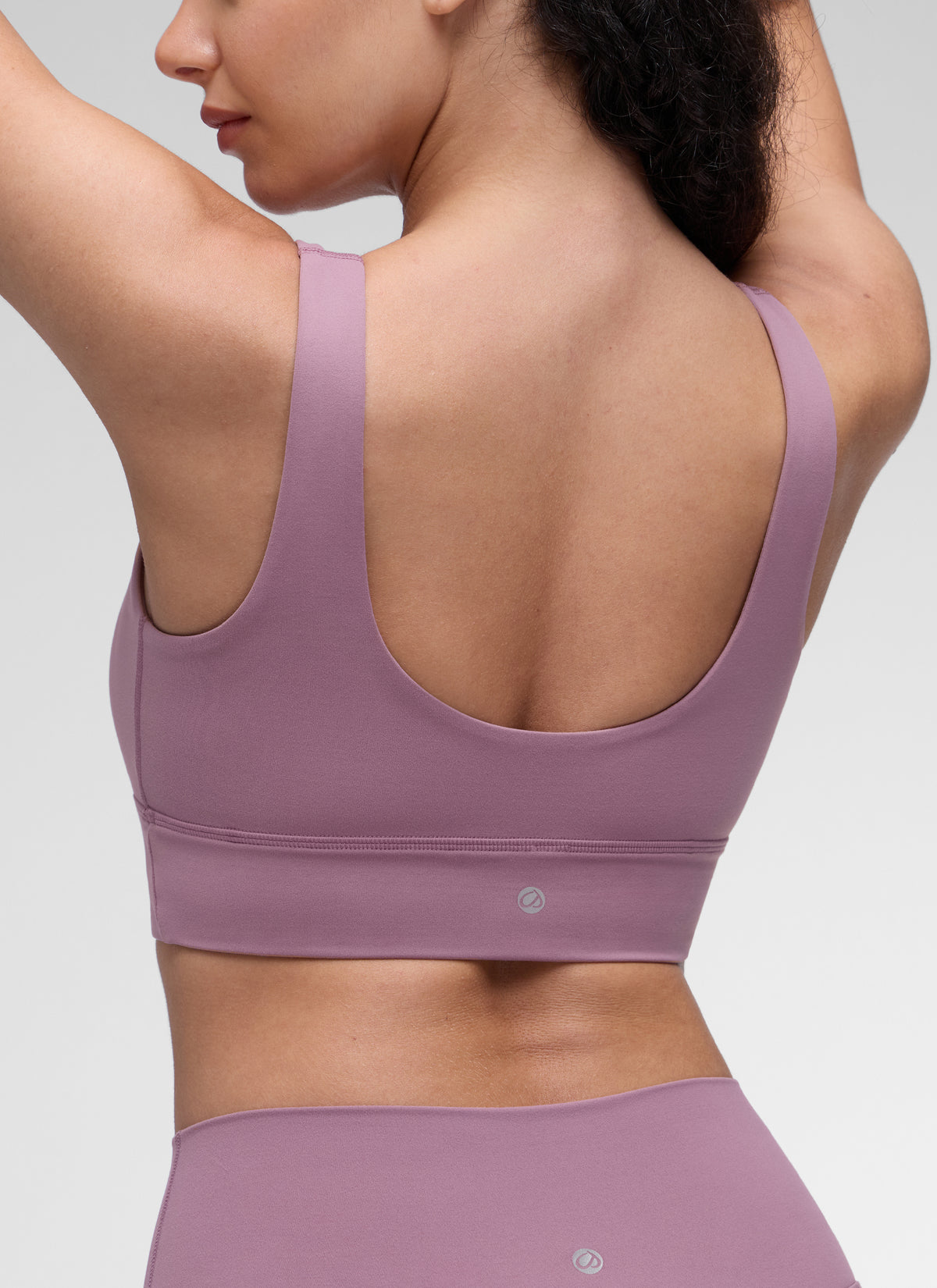 CRZ YOGA Women's Yoga Low Support Butterluxe Sport Bra U Back Longline Light Lavender @model_info:Anano