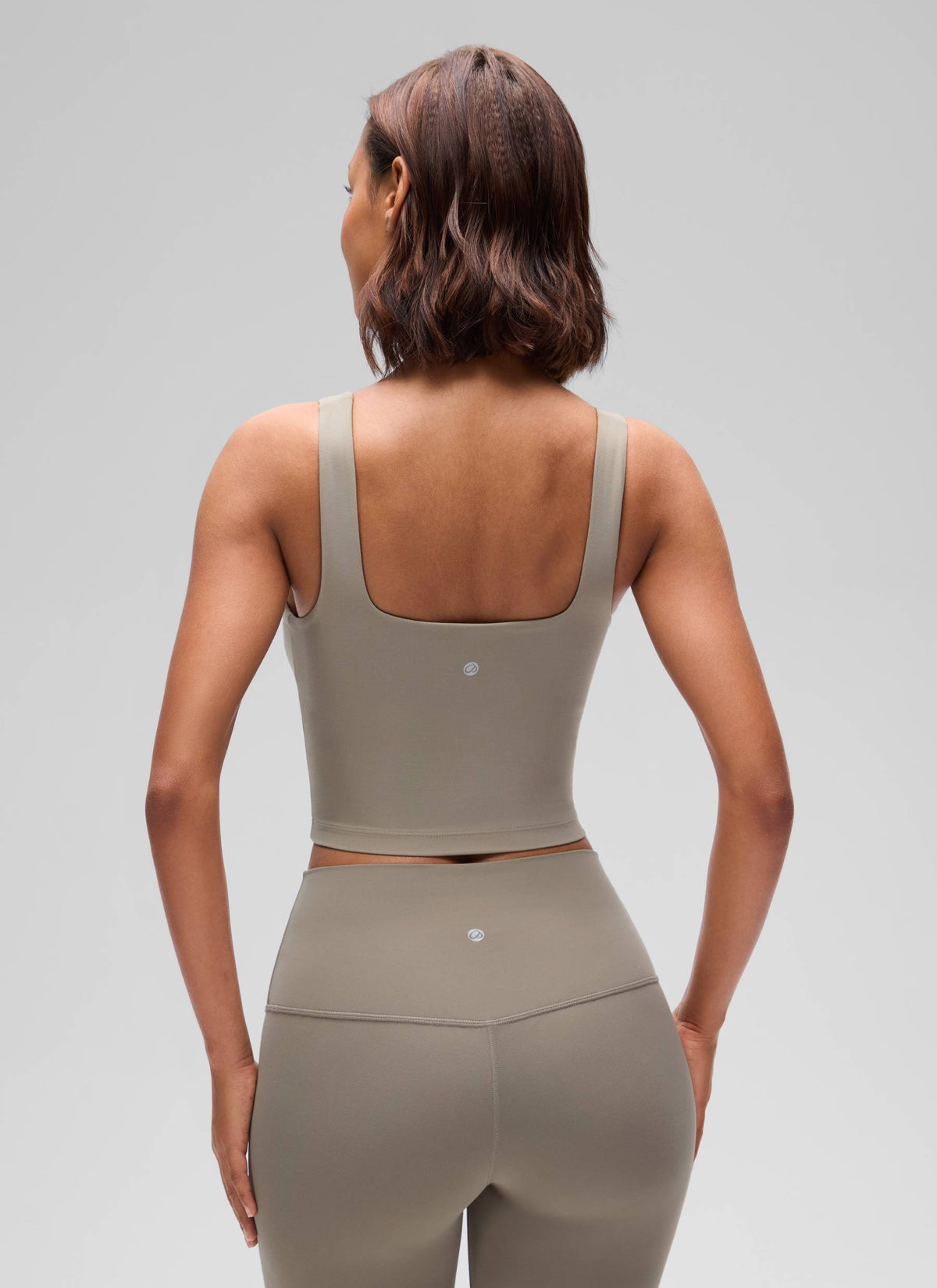 CRZ YOGA Women's Yoga Low Impact Butterluxe Longline Bra Square Neck Warm Ash Grey @model_info:Tati