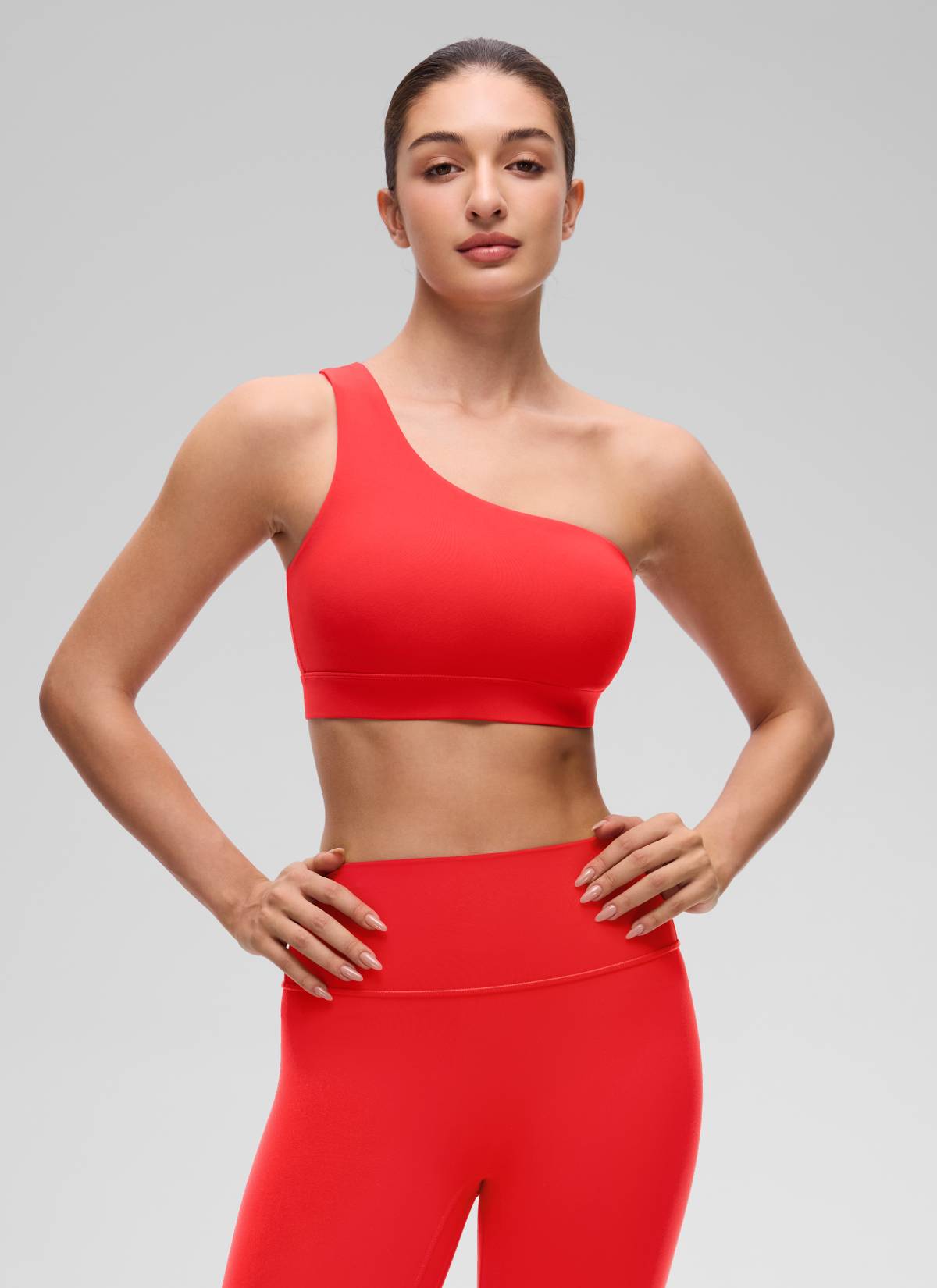 CRZ YOGA Butterluxe Womens One Shoulder Sports Bra Asymmetrical Padded Deep Red @model_info:Inga