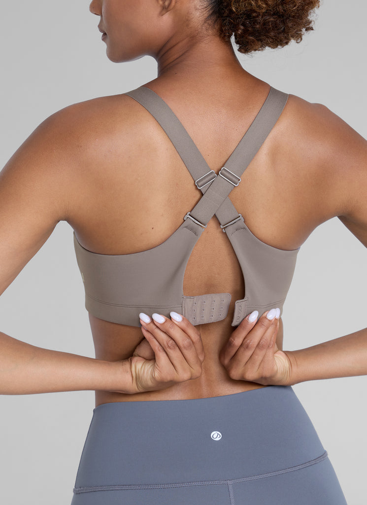 CRZ YOGA Womens Zip Front High Impact Sport Bra with Adjustable Straps White