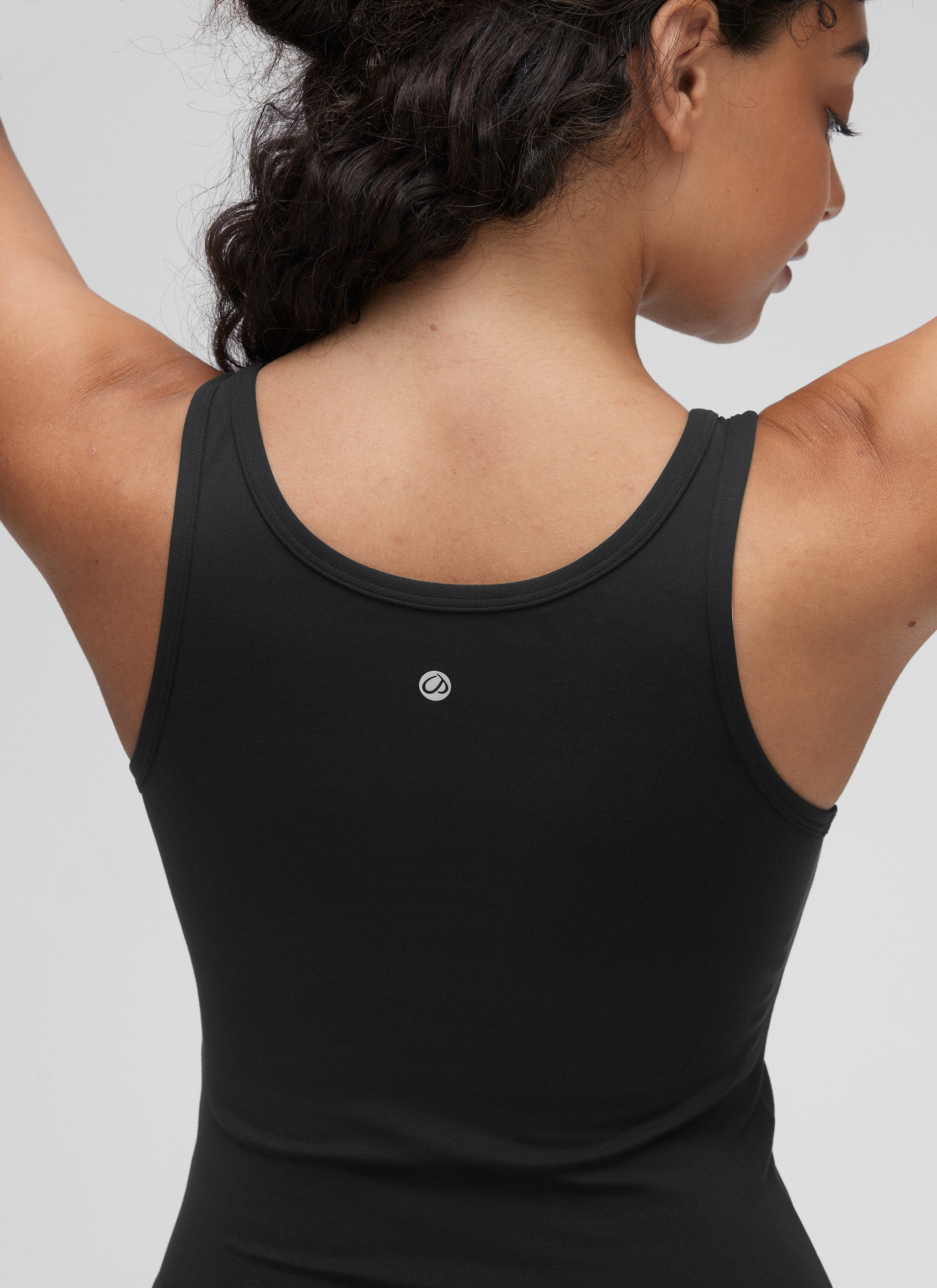 CRZ YOGA Women's Yoga Butterluxe Tight Fit Tank Tops Racerback Black @model_info:Anano