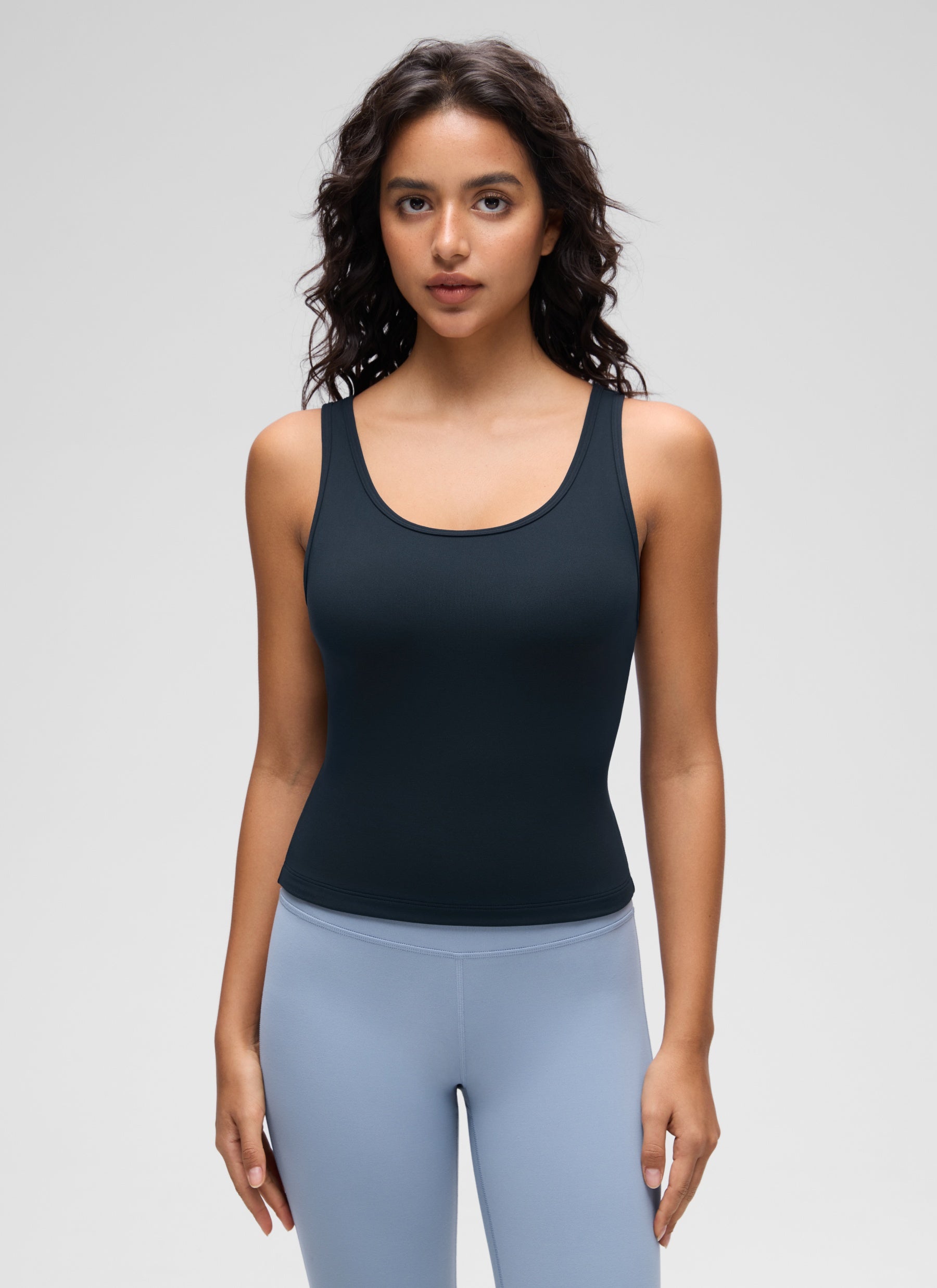CRZ YOGA Women's Yoga Butterluxe Tight Fit Tank Tops Racerback True Navy @model_info:Liss