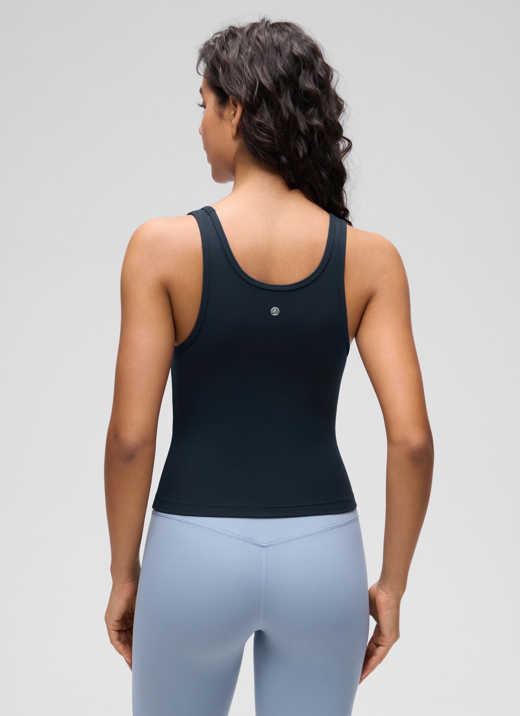 CRZ YOGA Women's Yoga Butterluxe Tight Fit Tank Tops Racerback True Navy @model_info:Liss