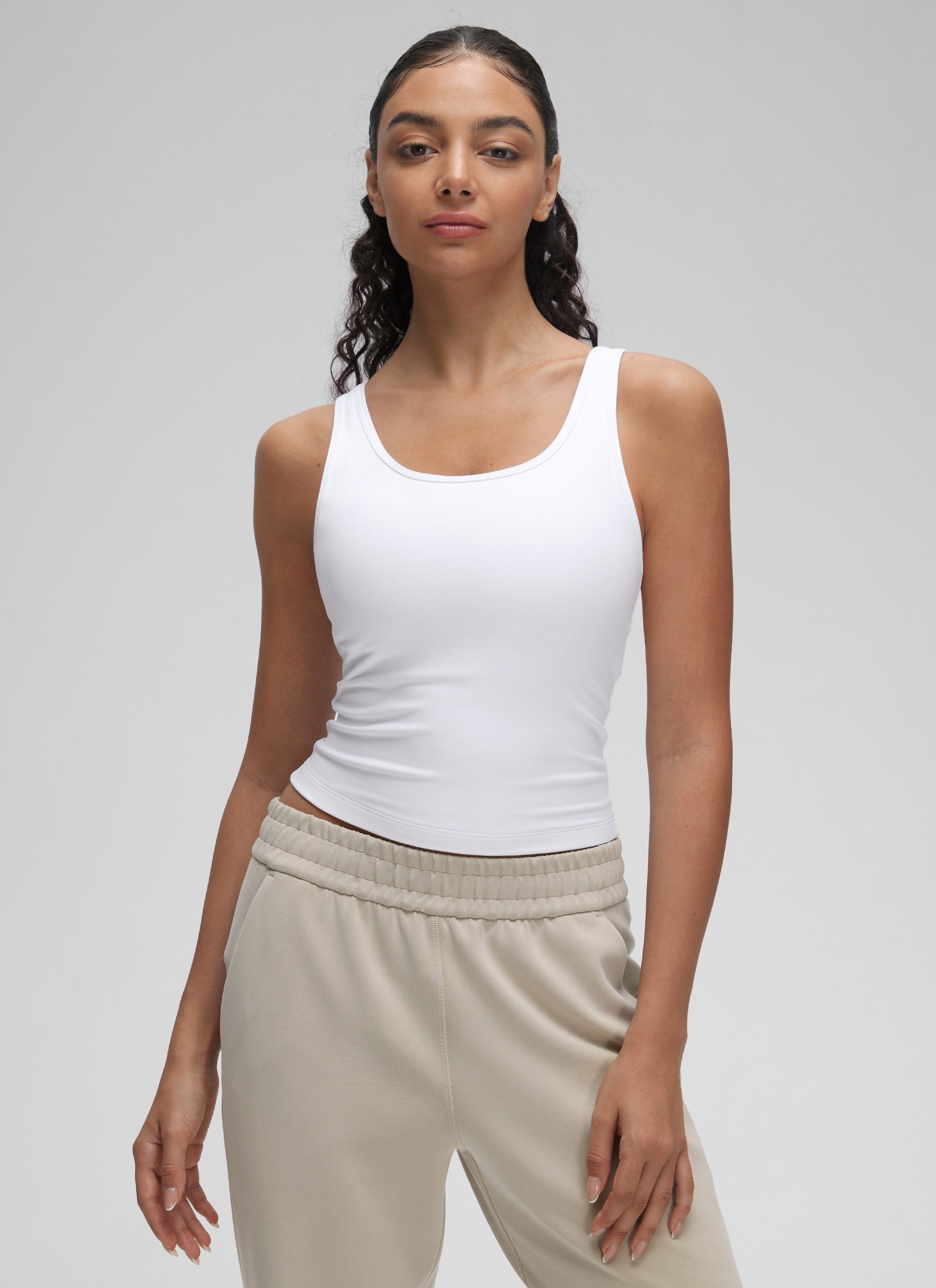 CRZ YOGA Women's Yoga Butterluxe Tight Fit Tank Tops Racerback White @model_info:Anano
