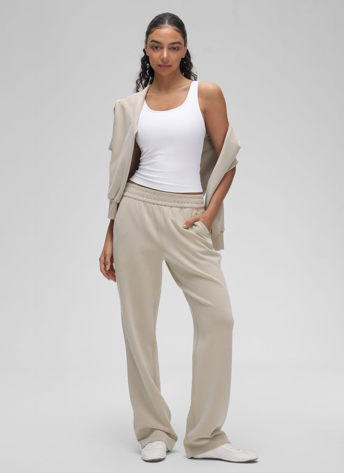 CRZ YOGA Women's Yoga Butterluxe Tight Fit Tank Tops Racerback White @model_info:Anano