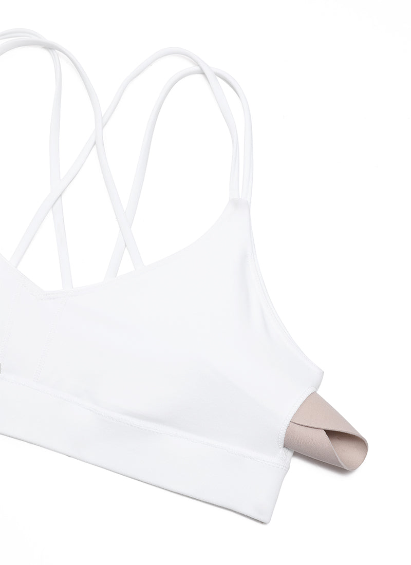 CRZ YOGA Women's Light Support Butterluxe Yoga Bra Strappy back White @model_info:NEW