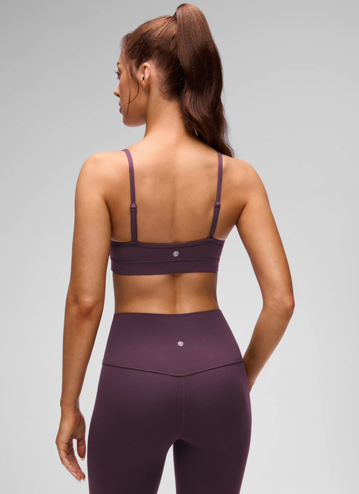 CRZ YOGA Butterluxe Womens V Neck Camisole Yoga Padded Sports Bra Grape Thistle Purple @model_info:Lary