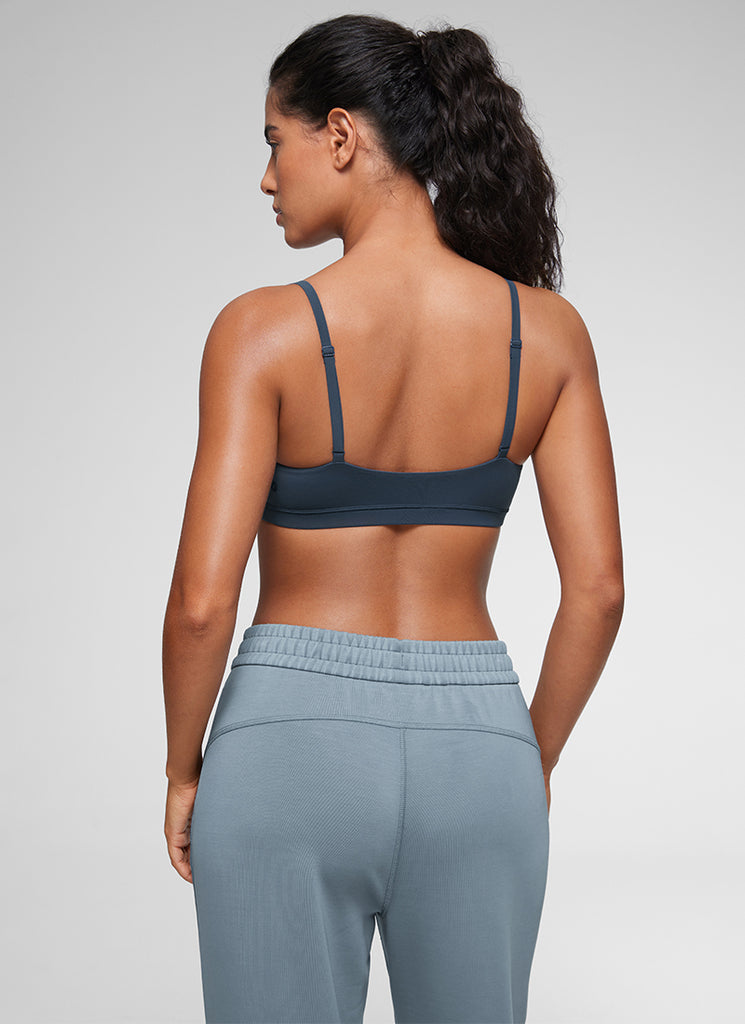 CRZ YOGA Women's Softhold Wireless Scoop Neck  Everyday Bra Adjustable Light Army Green