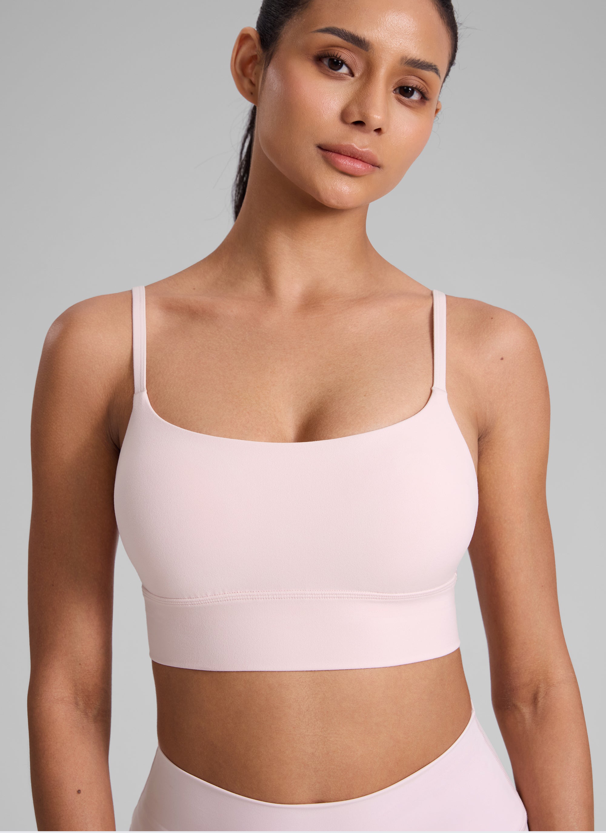 CRZ YOGA Women's Butterlift Yoga Longline Built in Bra Sports Bra Strawberry Pink @model_info:Angelly