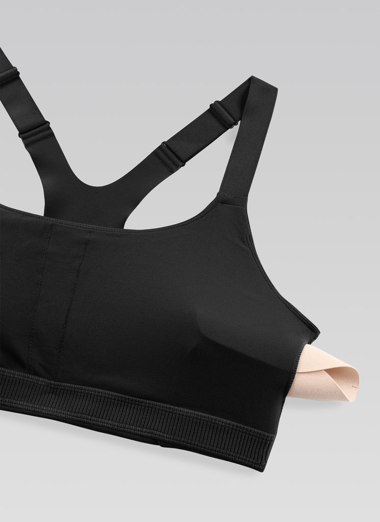 CRZ YOGA Women's Gym Top Butterlift Scoop Neck Bra Adjustable Straps Black