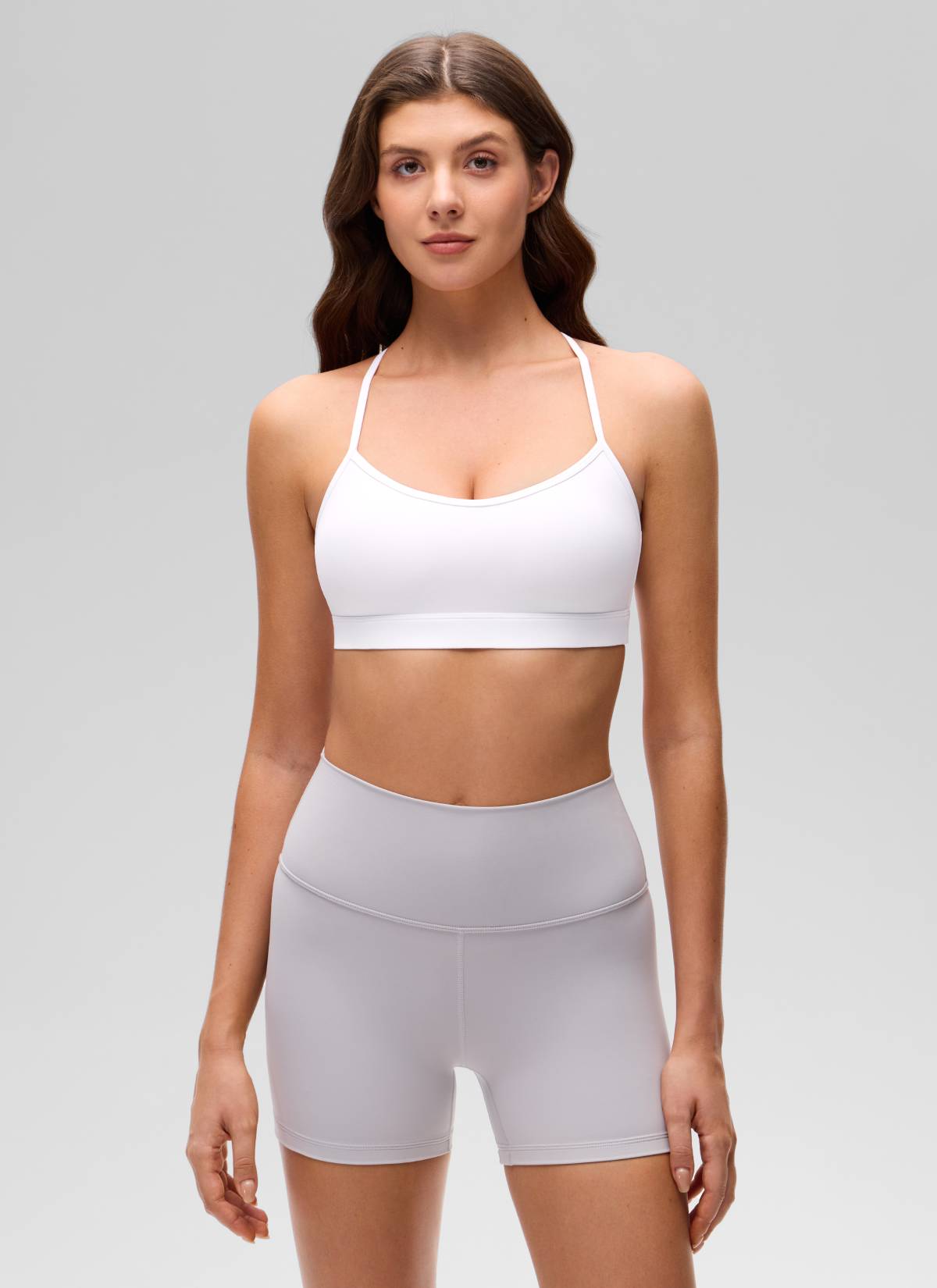 CRZ YOGA Women's Butterluxe Yoga Scoop Neck Cross Back Sports Bra White @model_info:Gelya