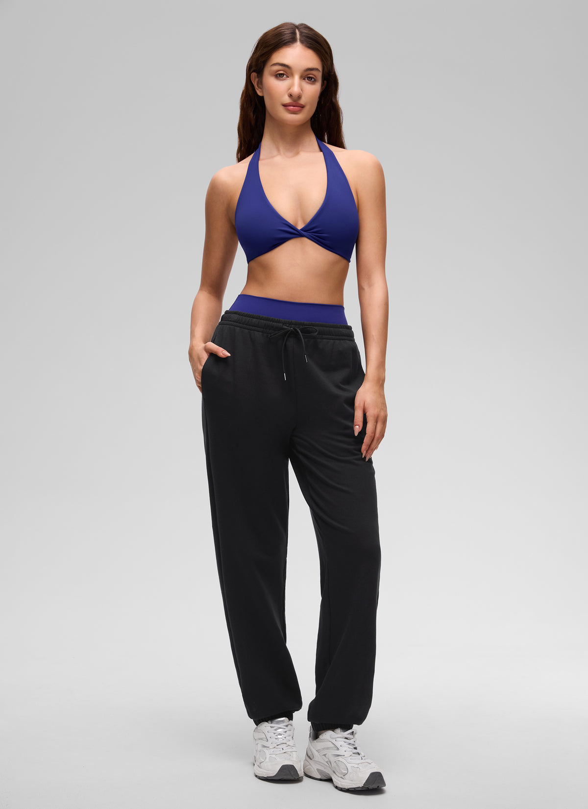 CRZ YOGA Women's Butterluxe Yoga V Neck Crop Double Lined Sports Bra Larkspur Blue @model_info:Inga