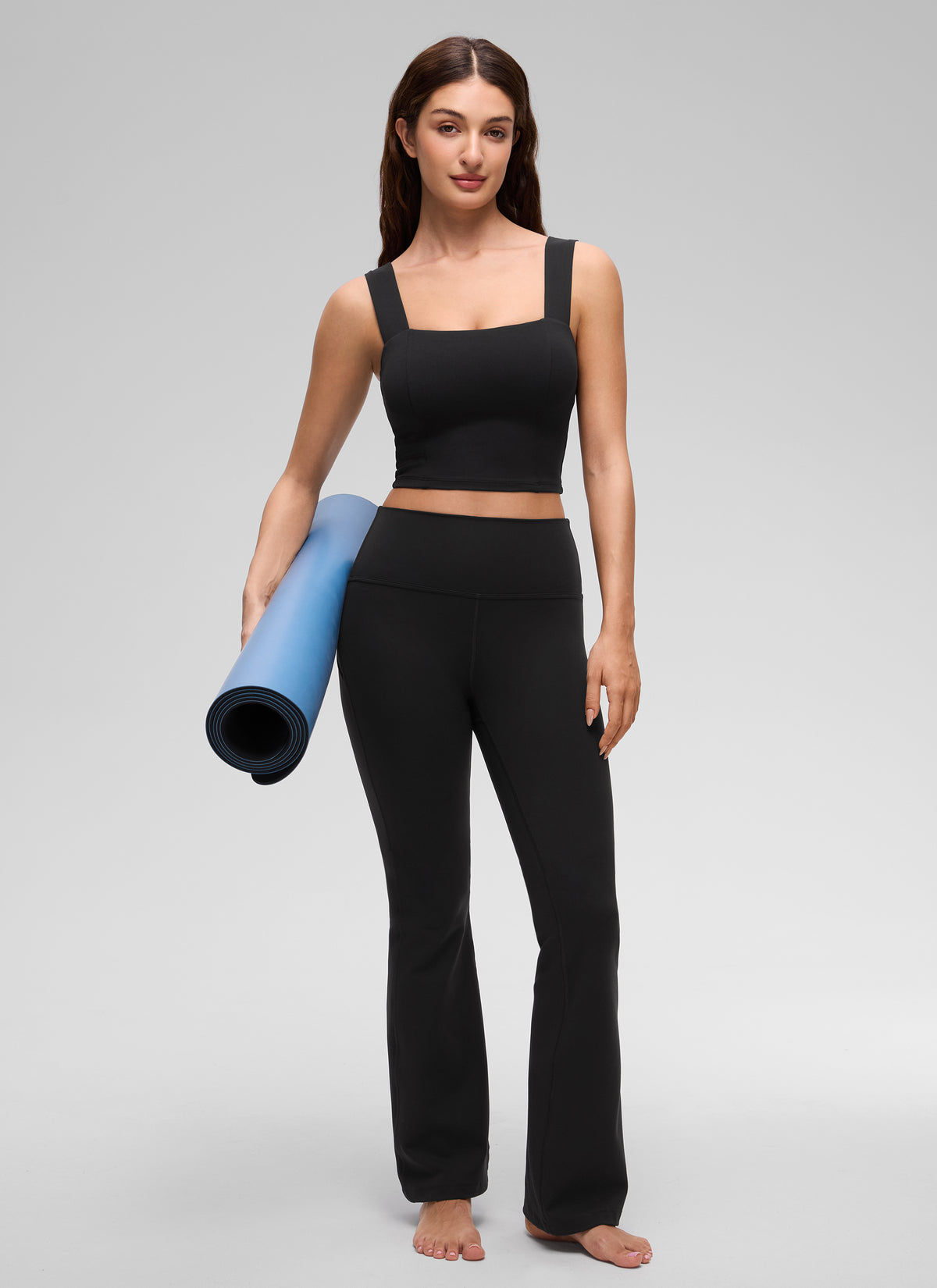 CRZ YOGA Women's Butterluxe Square Neck Crop Built in Bra Tank Black @model_info:Inga