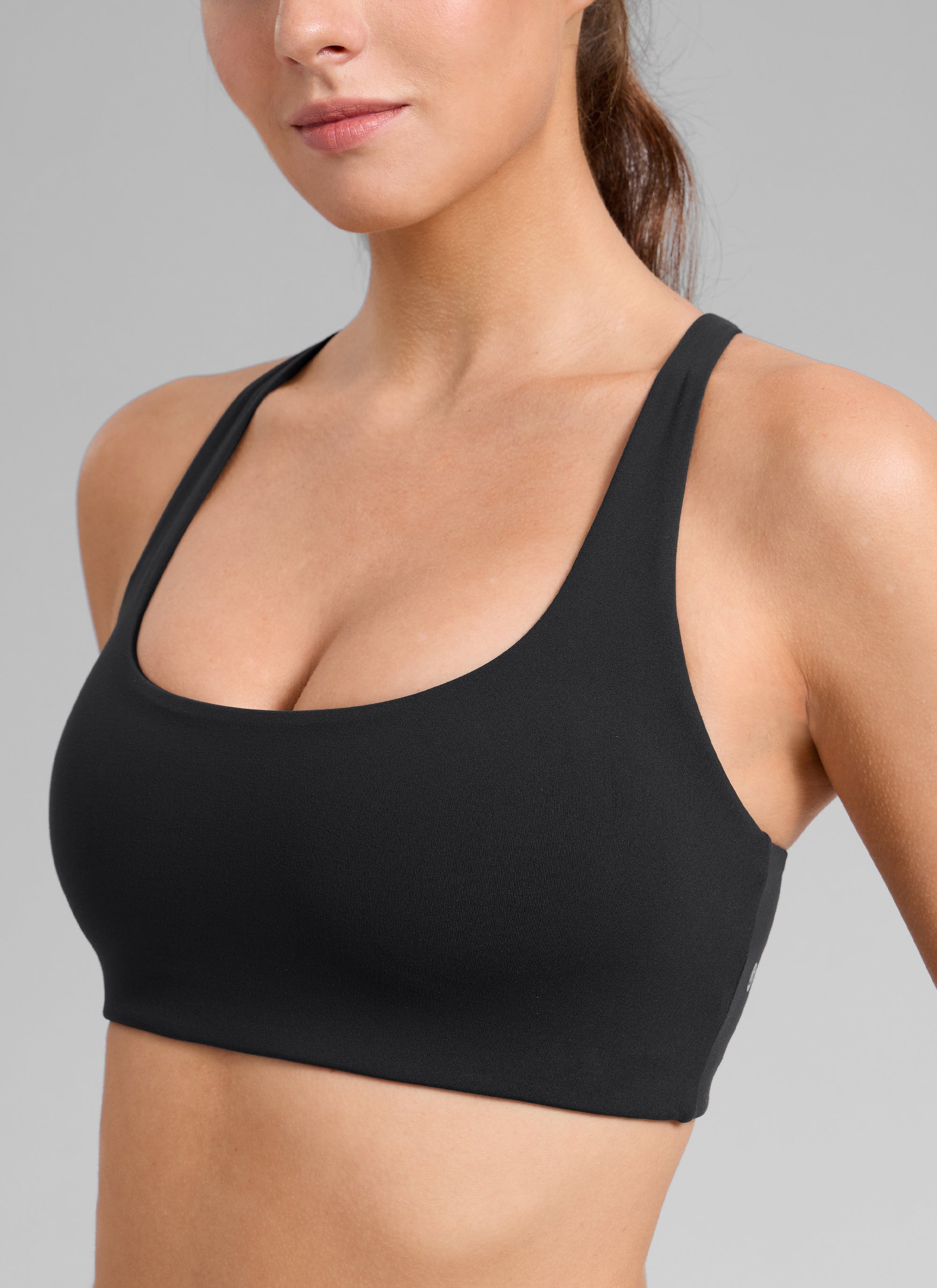 CRZ YOGA Women's Butterlift Workout Cross Back Built in Bra Sports Bra Black