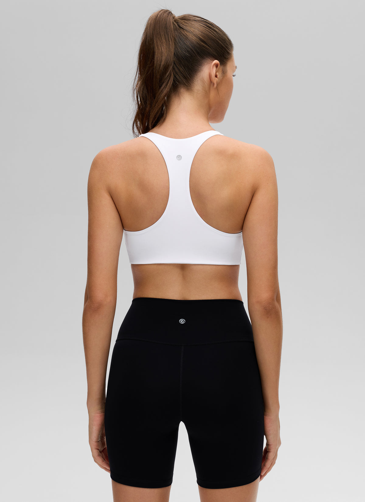 CRZ YOGA Women's Butterluxe Yoga V Neck RacerBack Build in Sports Bra White @model_info:Gelya