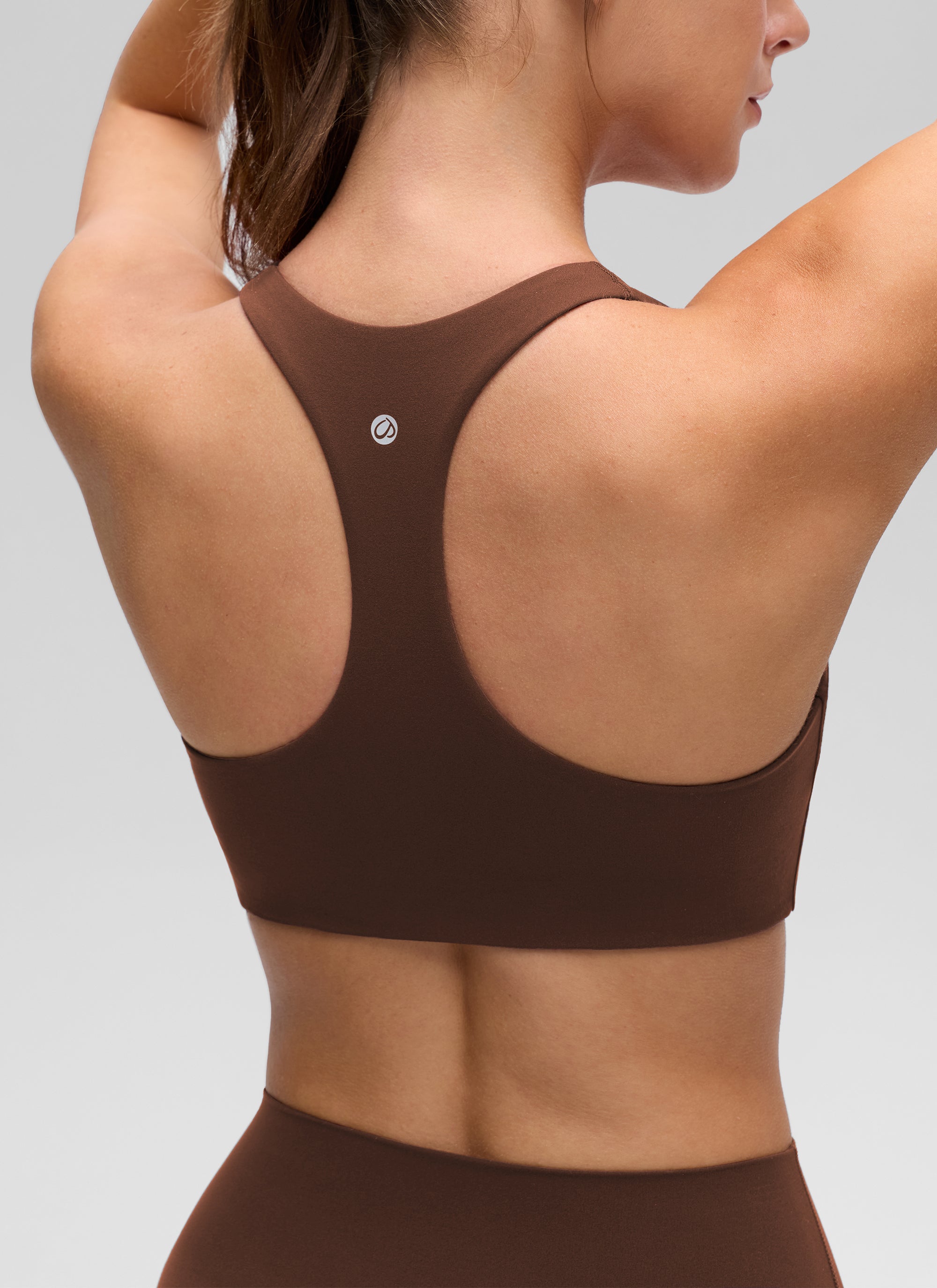 CRZ YOGA Women's Butterluxe Yoga V Neck RacerBack Build in Sports Bra Lava Brown @model_info:Gelya