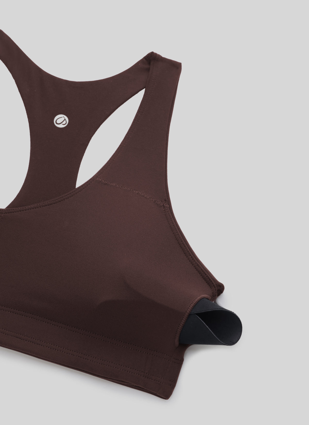 CRZ YOGA Women's Butterluxe Yoga V Neck RacerBack Build in Sports Bra Hot Fudge Brown @model_info:X1