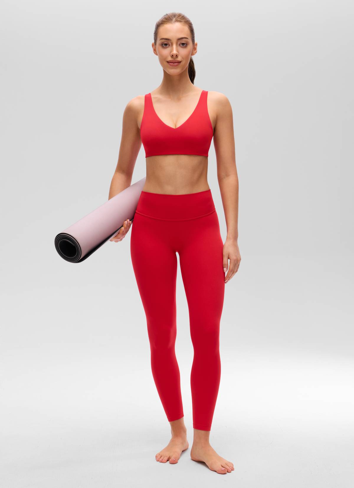 CRZ YOGA Women's Butterluxe Yoga U Back Sports Bra Light Support Aurora Red @model_info:Lary