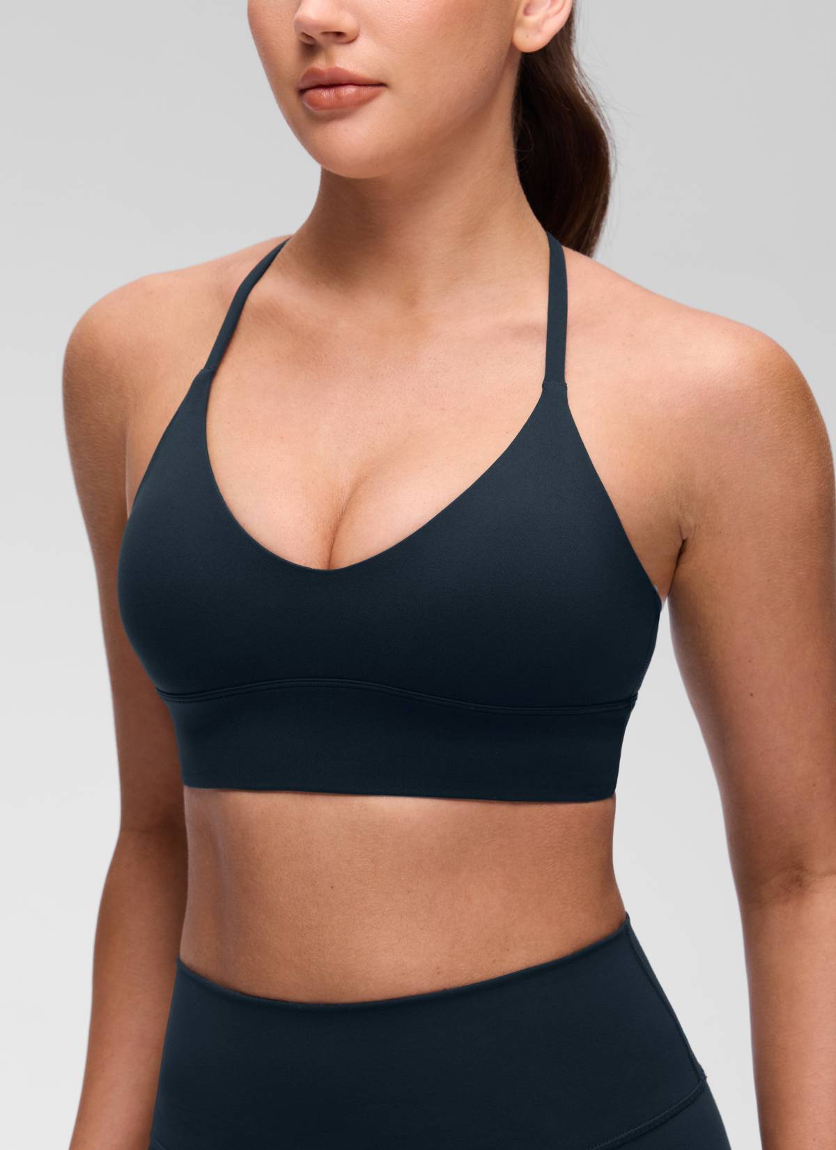 CRZ YOGA Women's Butterluxe Yoga V Neck Cross Back Longline Sports Bra True Navy @model_info:Brooklyn