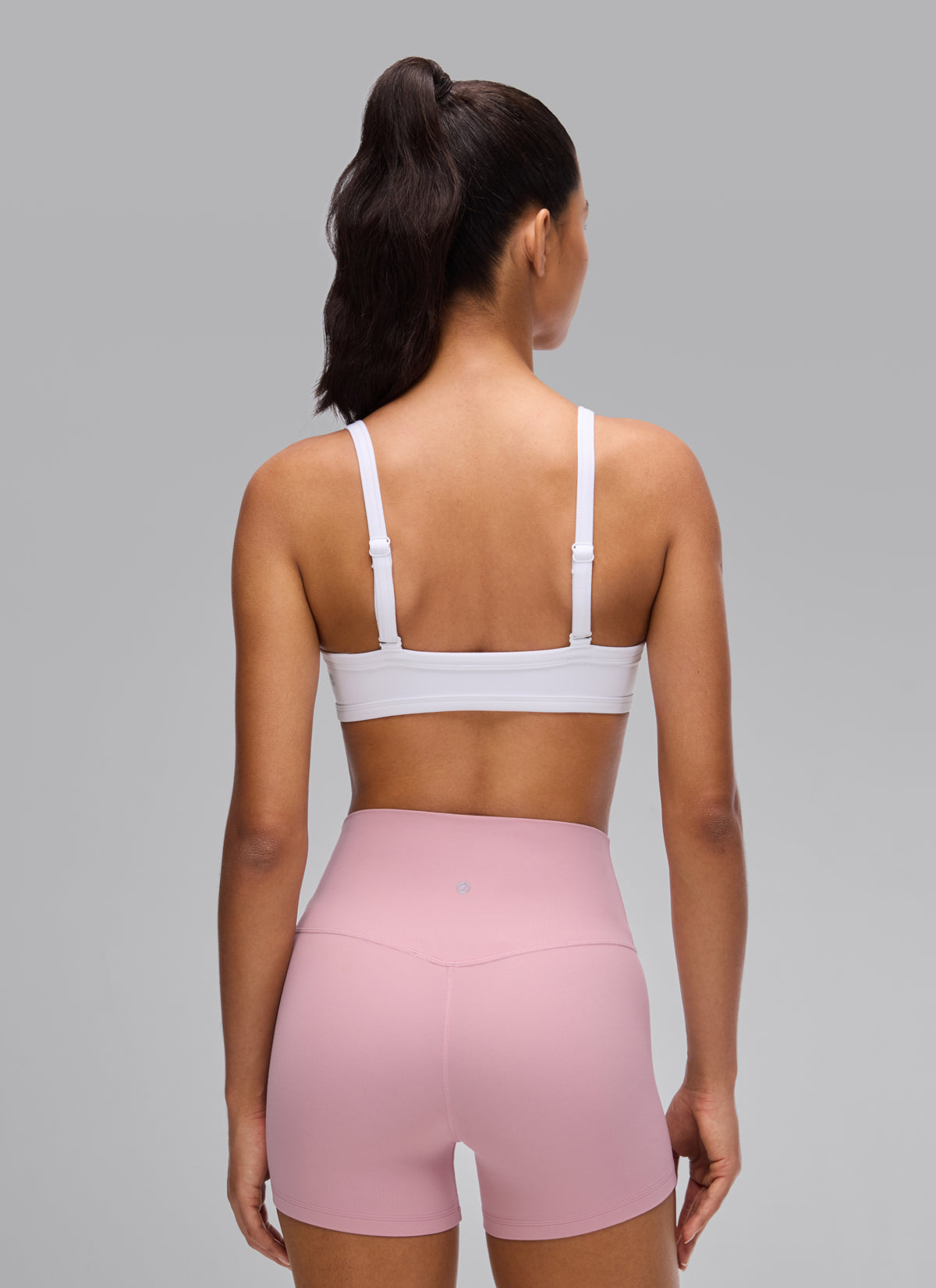 CRZ YOGA Butterlift Women's Double Lined V Neck Workout Sports Bras White @model_info:A