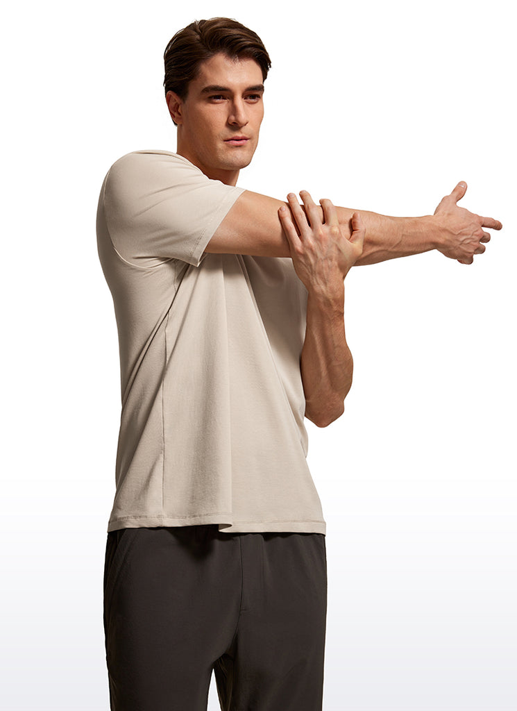 CRZ YOGA Men's Casual Classic Fit  T-Shirts Short Sleeve Crew Neck White