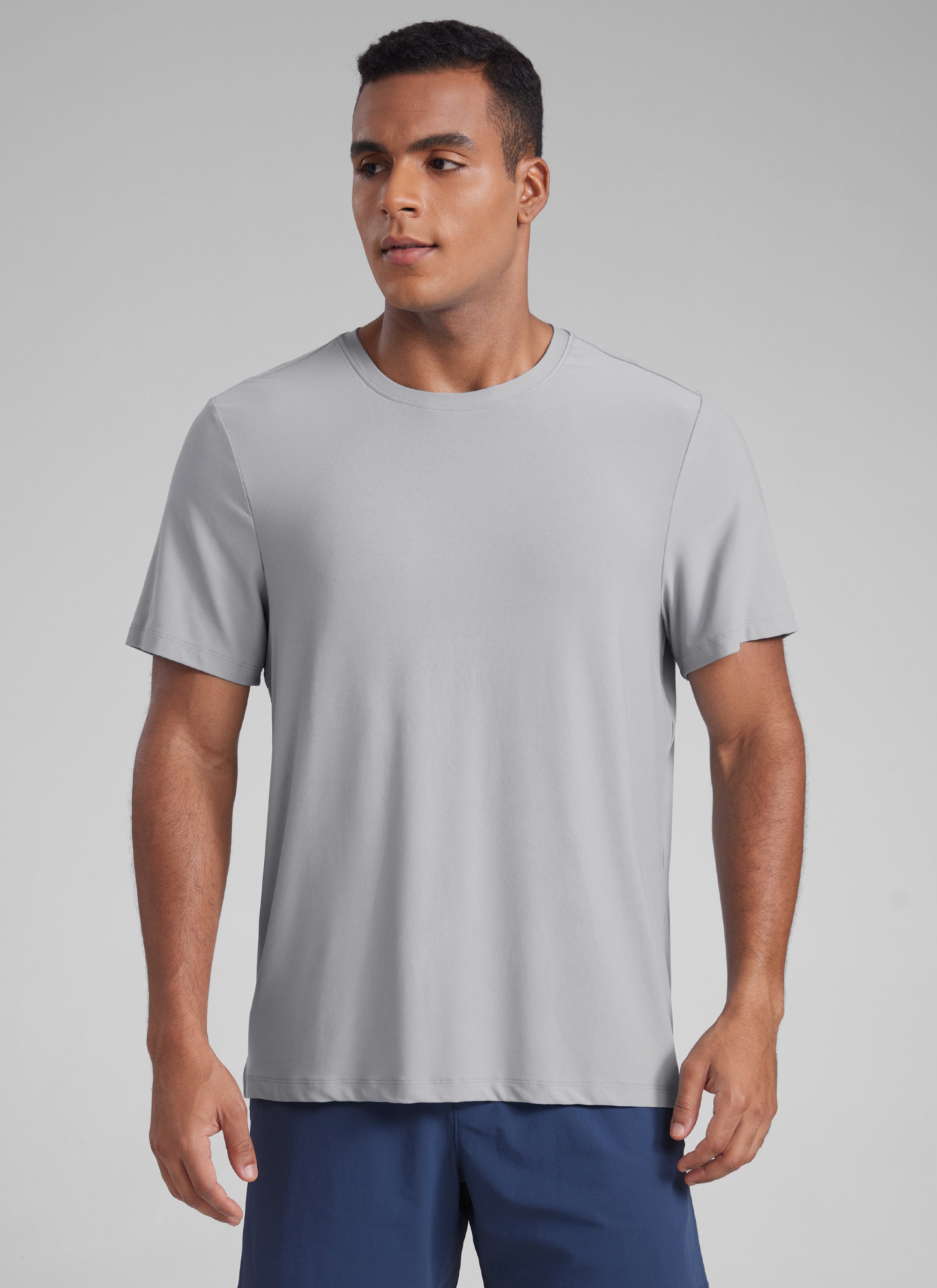 CRZ YOGA Men's Workout Lightweight Athletic Casual Short Sleeve Shirt Silver Gray