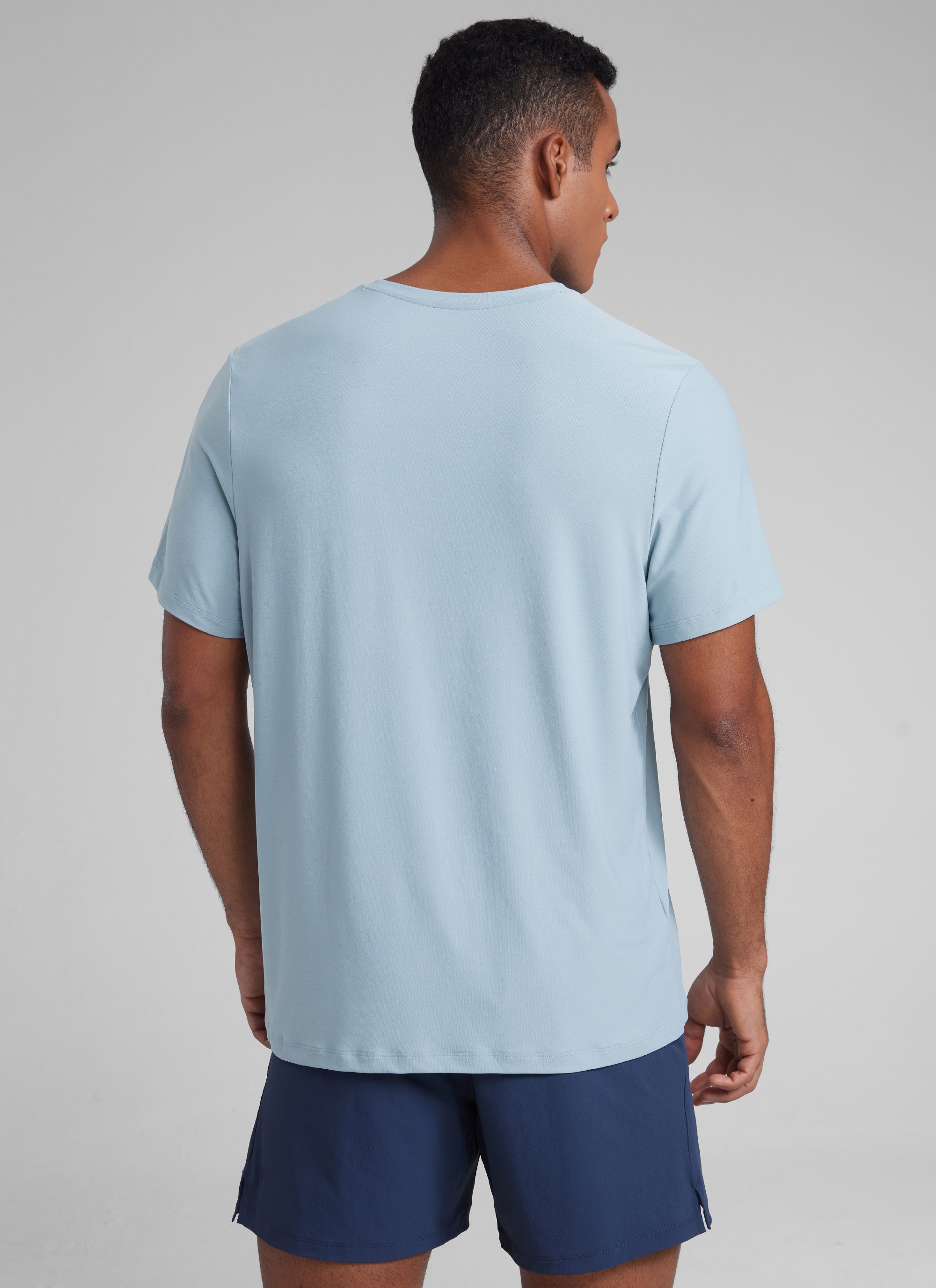CRZ YOGA Men's Workout Lightweight Athletic Casual Short Sleeve Shirt Light grayish blue