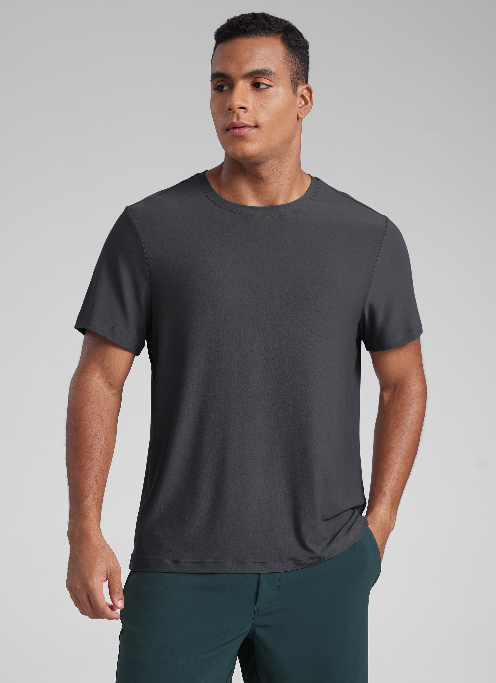 CRZ YOGA Men's Workout Lightweight Athletic Casual Short Sleeve Shirt Mysterious Grey