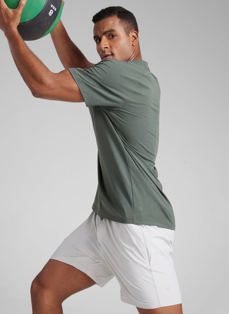 CRZ YOGA Men's Training Classic Fit Shirts Mech Short Sleeves Dark Carbon