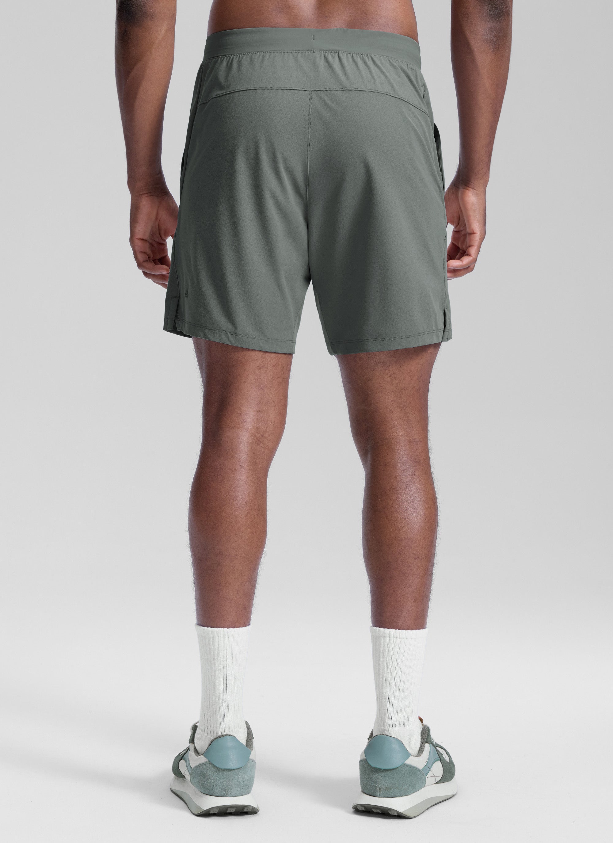 CRZ YOGA Men's Workout Classic FIt Quick Dry Pocket Shorts  7