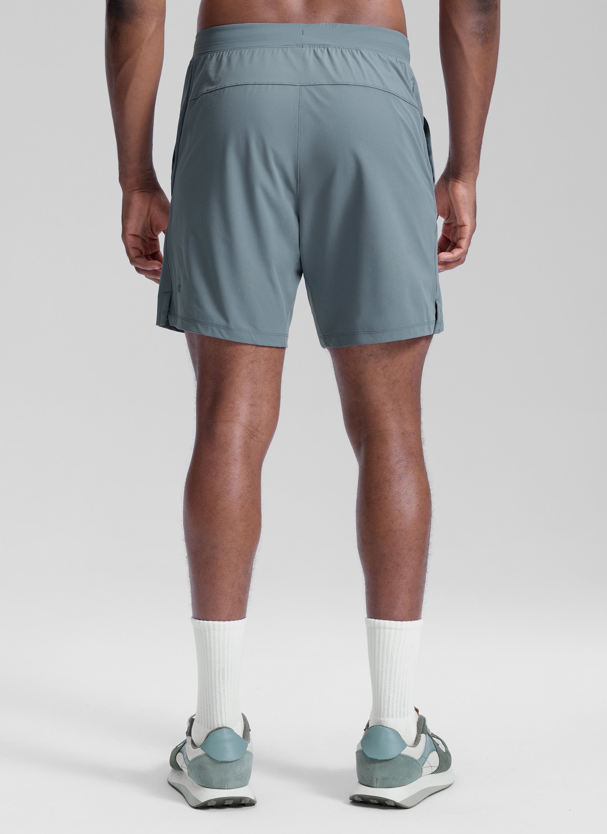 CRZ YOGA Men's Workout Classic FIt Quick Dry Pocket Shorts  7