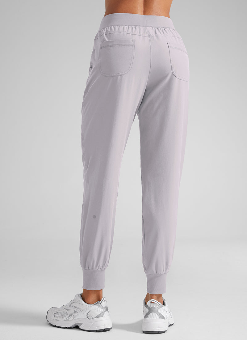 CRZ YOGA Women's Train Loose Fit Feathery-Fit Drawstring Jogger 28'' Melanite