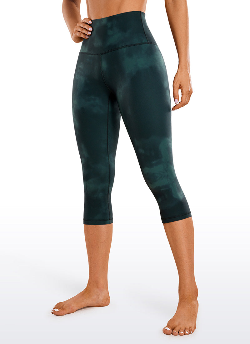 CRZ YOGA Women's Yoga Lounge High Rise Butterluxe Yoga Leggings 19'' Emerald Green Tie-Dye Flowers @model_info:Natali