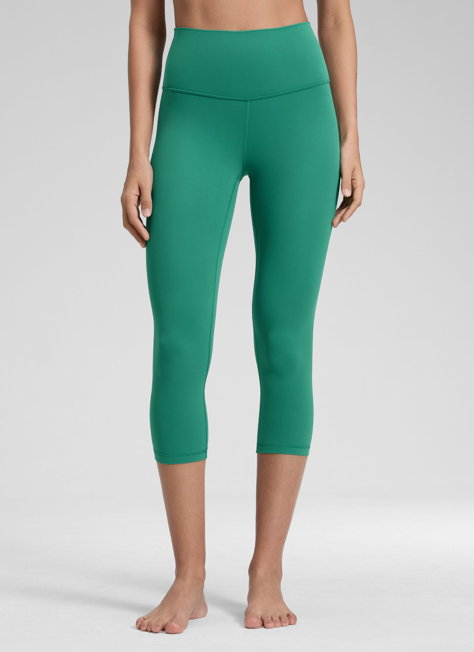CRZ YOGA Women's Yoga Lounge High Rise Butterluxe Yoga Leggings 19'' Cascadia Green @model_info:Jenna