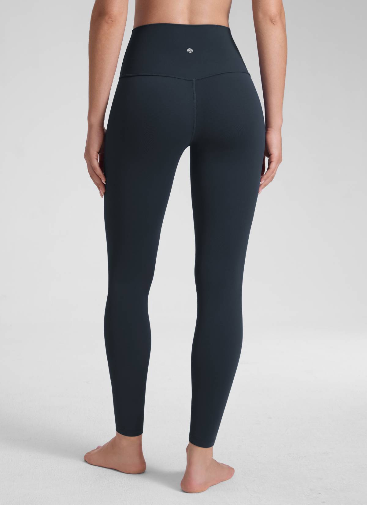 CRZ YOGA Women's Yoga Lounge High Rise Butterluxe Yoga Leggings 28'' True Navy @model_info:Malisa