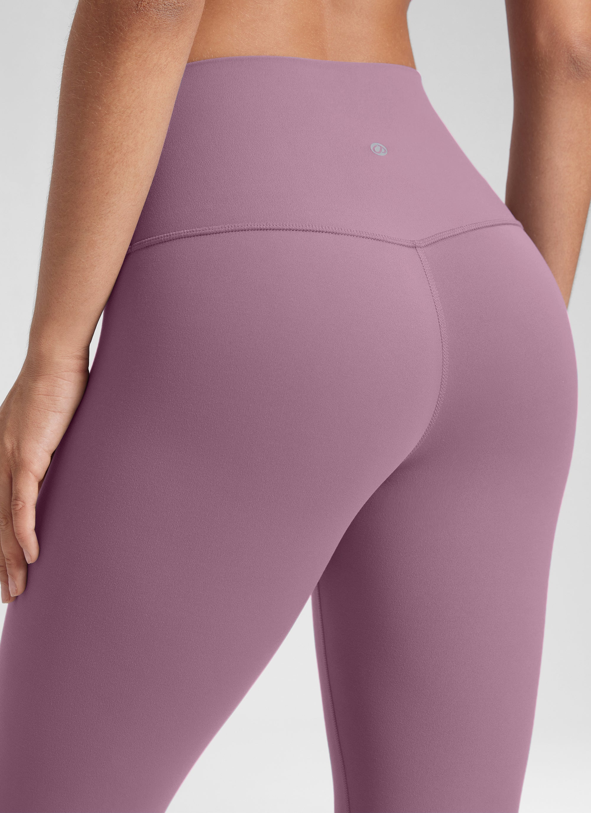 CRZ YOGA Women's Yoga Lounge High Rise Butterluxe Yoga Leggings 28'' Light Lavender @model_info:Winama