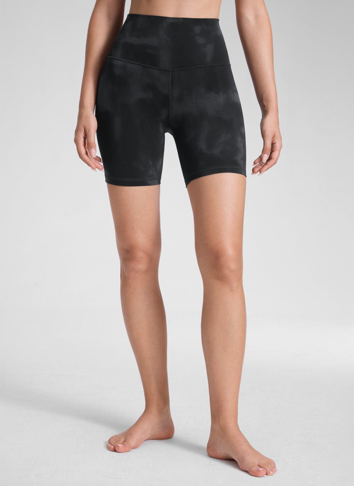 CRZ YOGA Women's Yoga High Rise Biker Shorts Butterluxe Shorts 6'' Black Tie Dye Flowers @model_info:Malisa