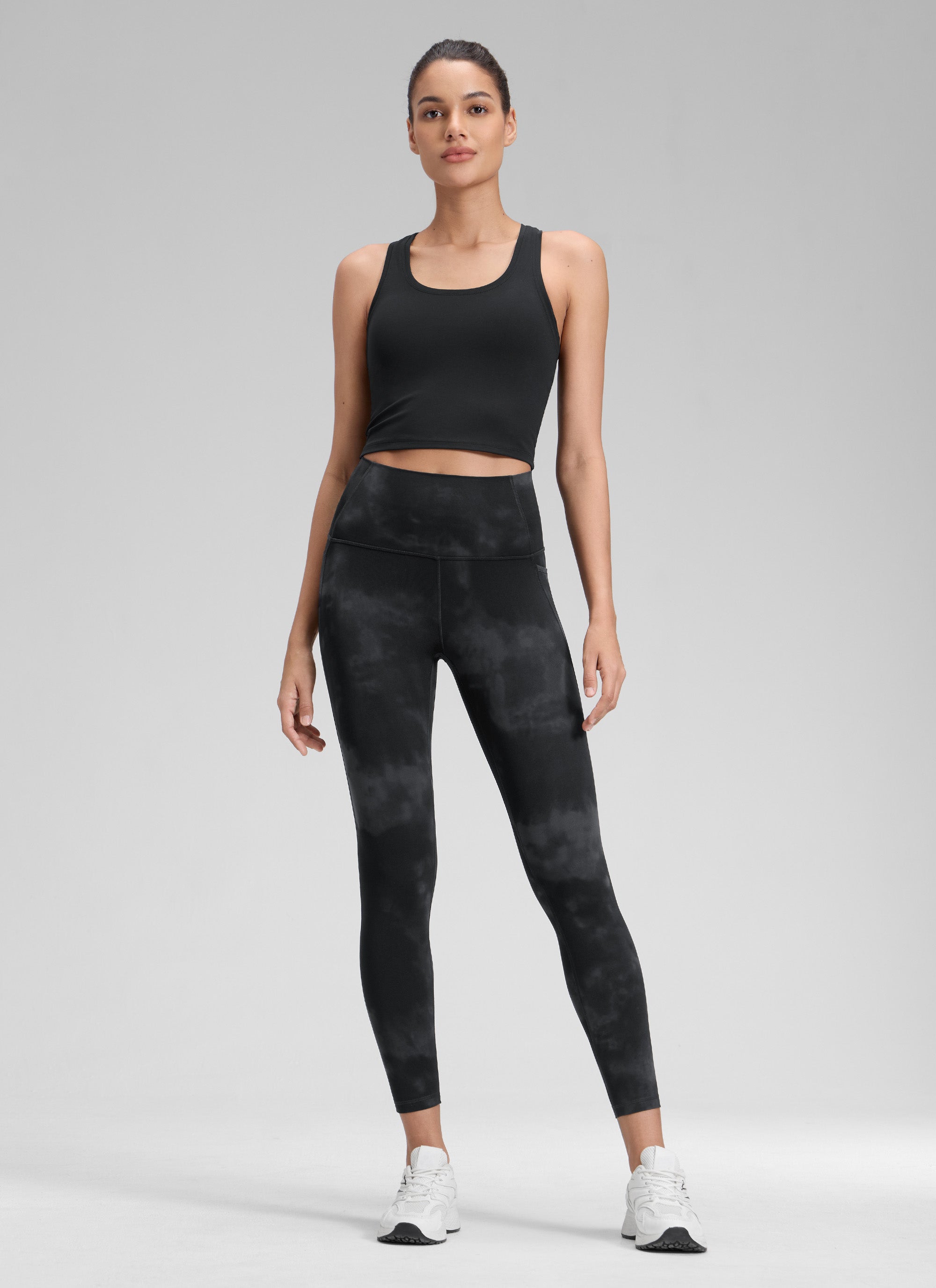 CRZ YOGA Women's Yoga Lounge High Rise Butterluxe Pocket Leggings 25'' Black Tie Dye Flowers @model_info:Jenna