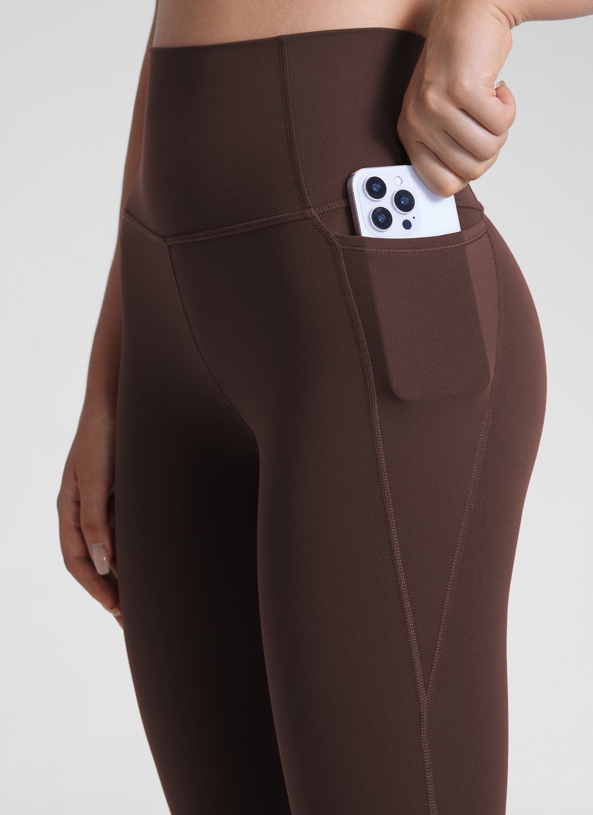 CRZ YOGA Women's Yoga Lounge High Rise Butterluxe Pocket Leggings 25'' Hot Fudge Brown @model_info:Malisa