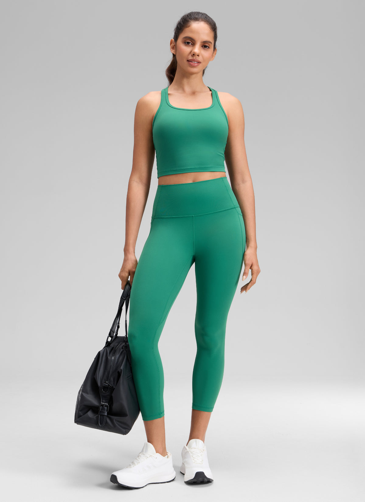 CRZ YOGA Womens Butterluxe High Waist Pockets Capri Leggings 23'' Cascadia Green @model_info:Dany