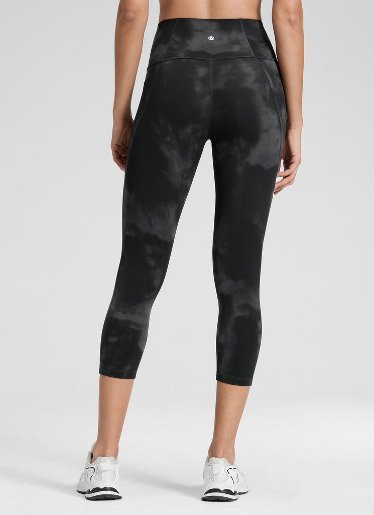 CRZ YOGA Women's Yoga High Rise Butterluxe Capri with Pockets 21'' Black Tie Dye Flowers