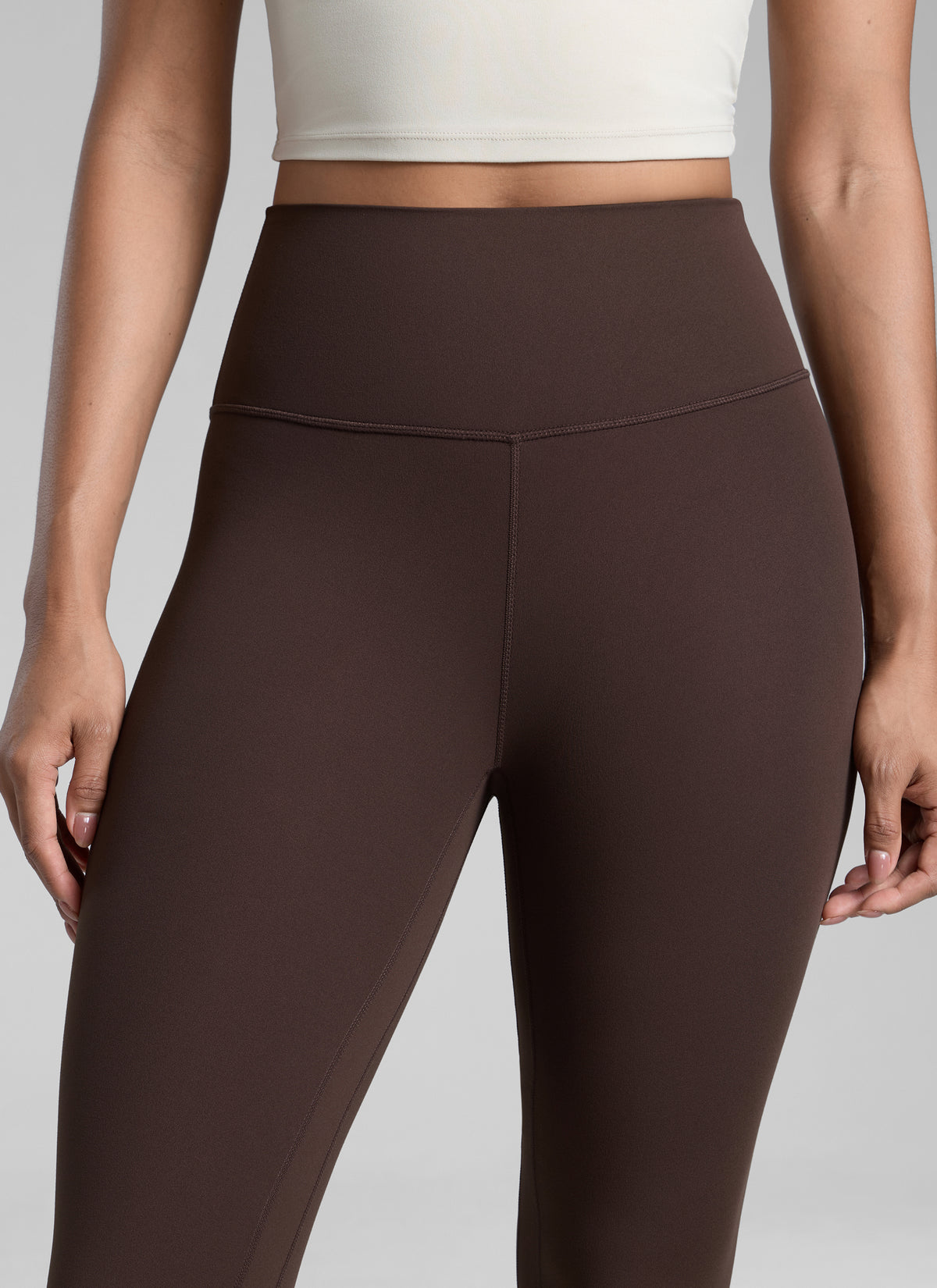 CRZ YOGA Women's Workout High Rise Butterlift Yoga Leggings 25'' Hot Fudge Brown @model_info:Barbara