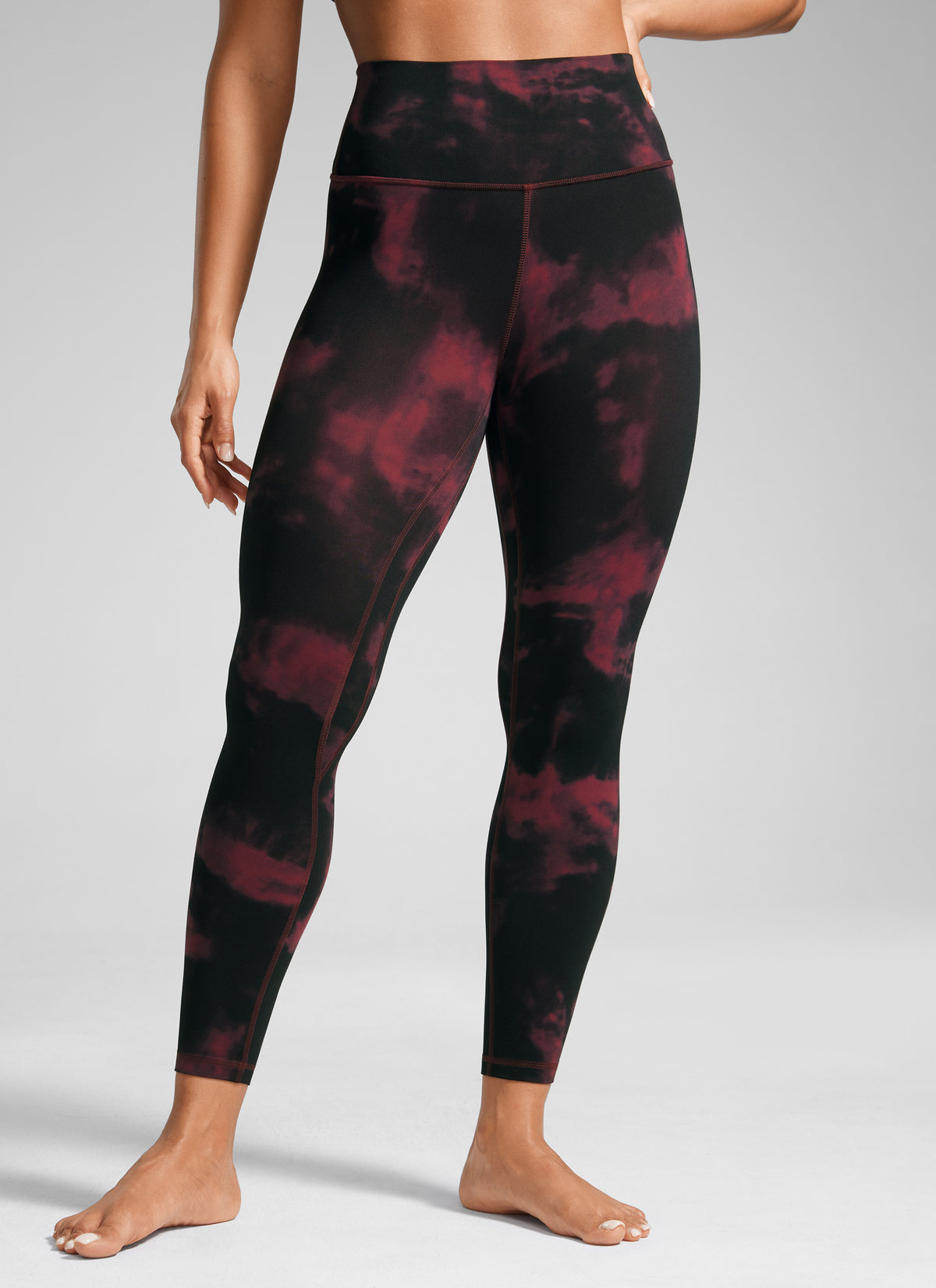 CRZ YOGA Women's Workout High Rise Butterlift Yoga Leggings 25'' Burgundy Tie Dye Flowers @model_info:Crystal