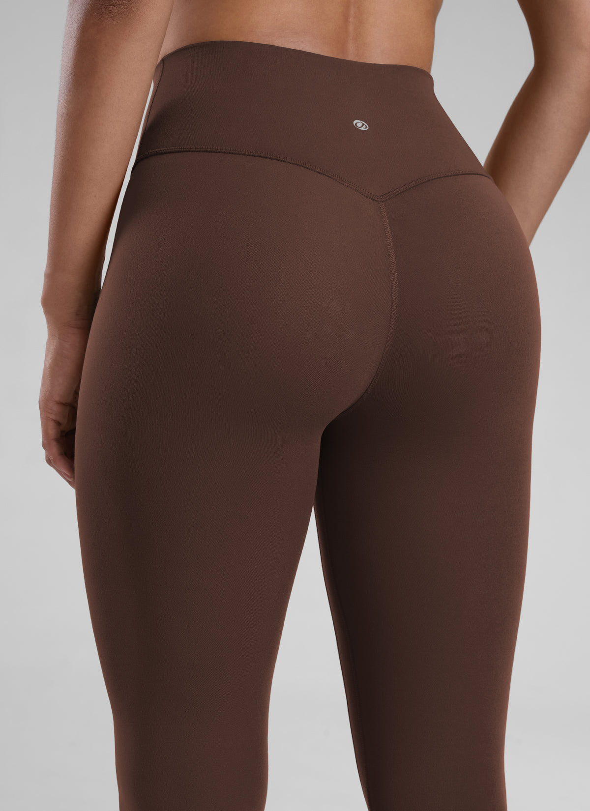 CRZ YOGA Women's Workout High Rise Butterlift Yoga Leggings 25'' Lava Brown @model_info:Barbara